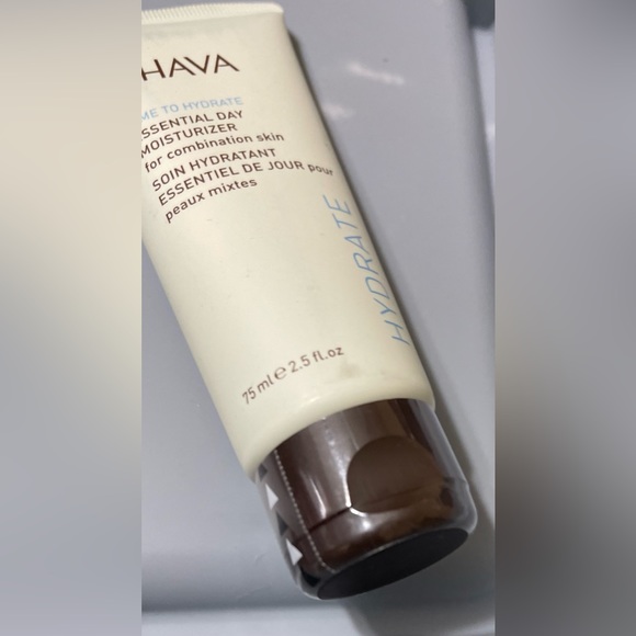 Ahava Time to Hydrate Essential Day Moisturizer 75 ml NWT Sealed - Picture 3 of 3